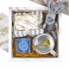 Сувенирный подарочный набор F-11 чашка+полотенце+ложка+игрушка+мыло