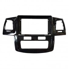 Переходная рамка Toyota Hilux 2011-2015 Fortuner 2011-2015 (6363) 9" Переходная рамка Toyota Hilux 2011-2015 Fortuner 2011-2015 (6363) 9"