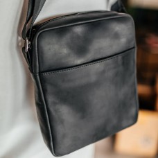 Чоловіча шкіряна сумка через плече Crazy London чорна Чоловіча шкіряна сумка через плече Crazy London чорна