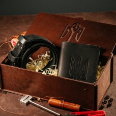 Подарунковий чоловічий набір з ременя Florida та обкладинки на паспорт Подарунковий чоловічий набір з ременя Florida та обкладинки на паспорт