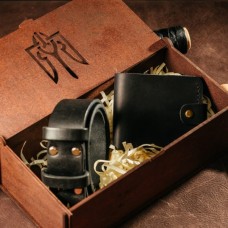 Подарунковий чоловічий набір з ременя Florida та гаманця Біфолд Подарунковий чоловічий набір з ременя Florida та гаманця Біфолд